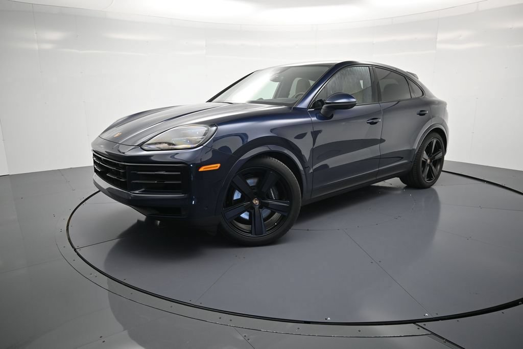 Certified 2025 Porsche Cayenne Coupe AWD/4WD image 42
