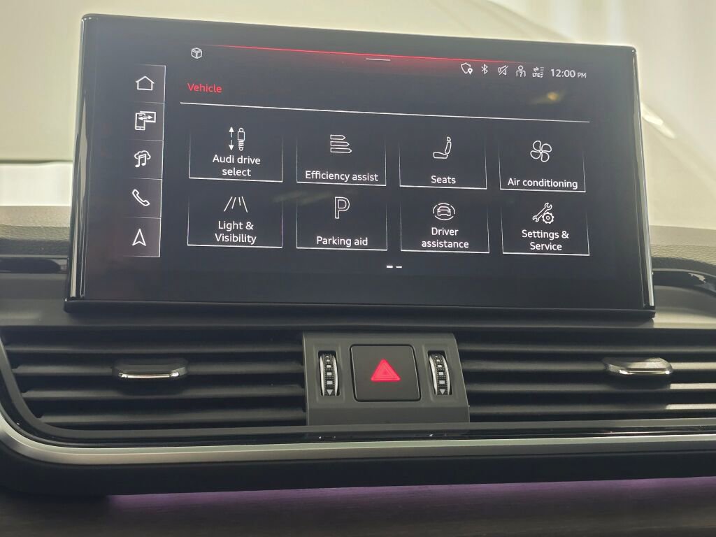 Certified 2025 Audi Q5 2.0T Premium Plus image 15