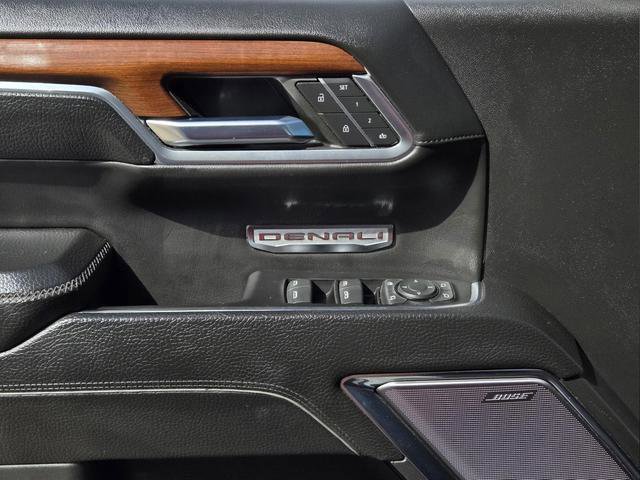 Used 2023 GMC Sierra 1500 Denali w/ Denali Reserve Package AWD/4WD image 19
