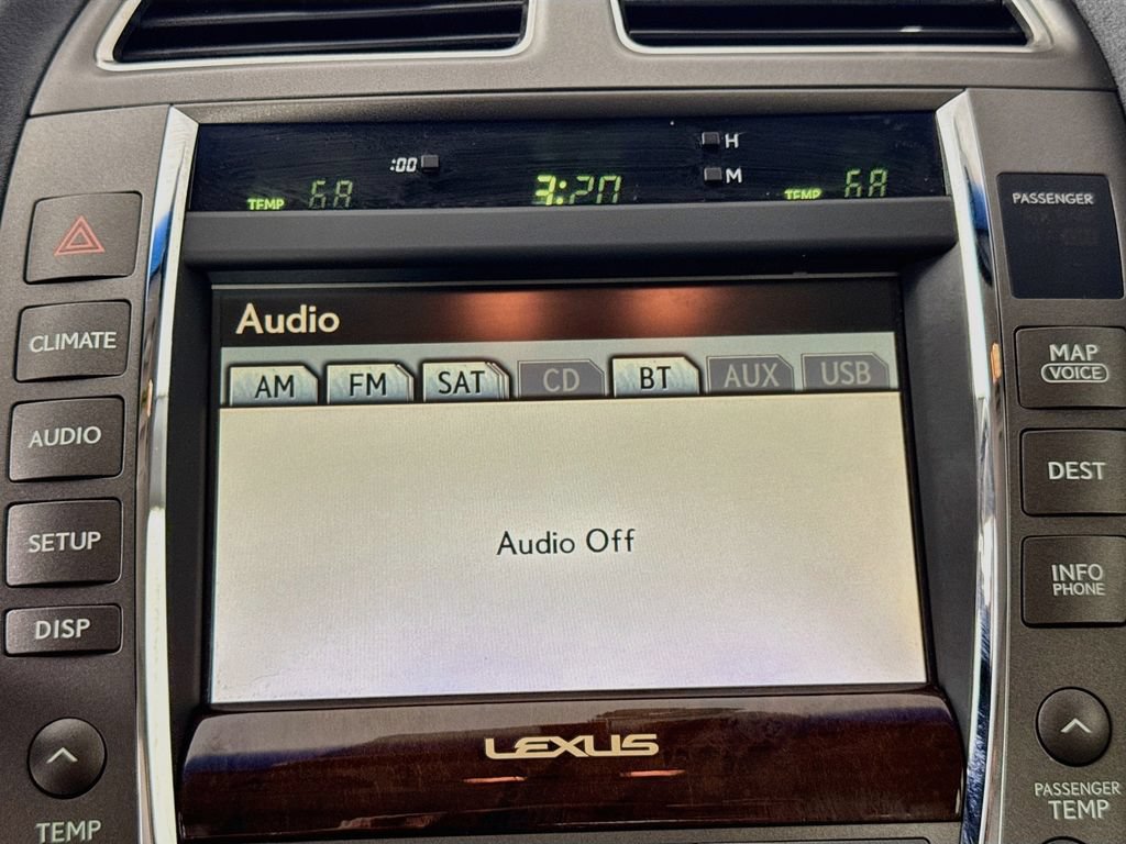 Used 2010 Lexus ES 350 w/ Preferred Accessory Package FWD image 19
