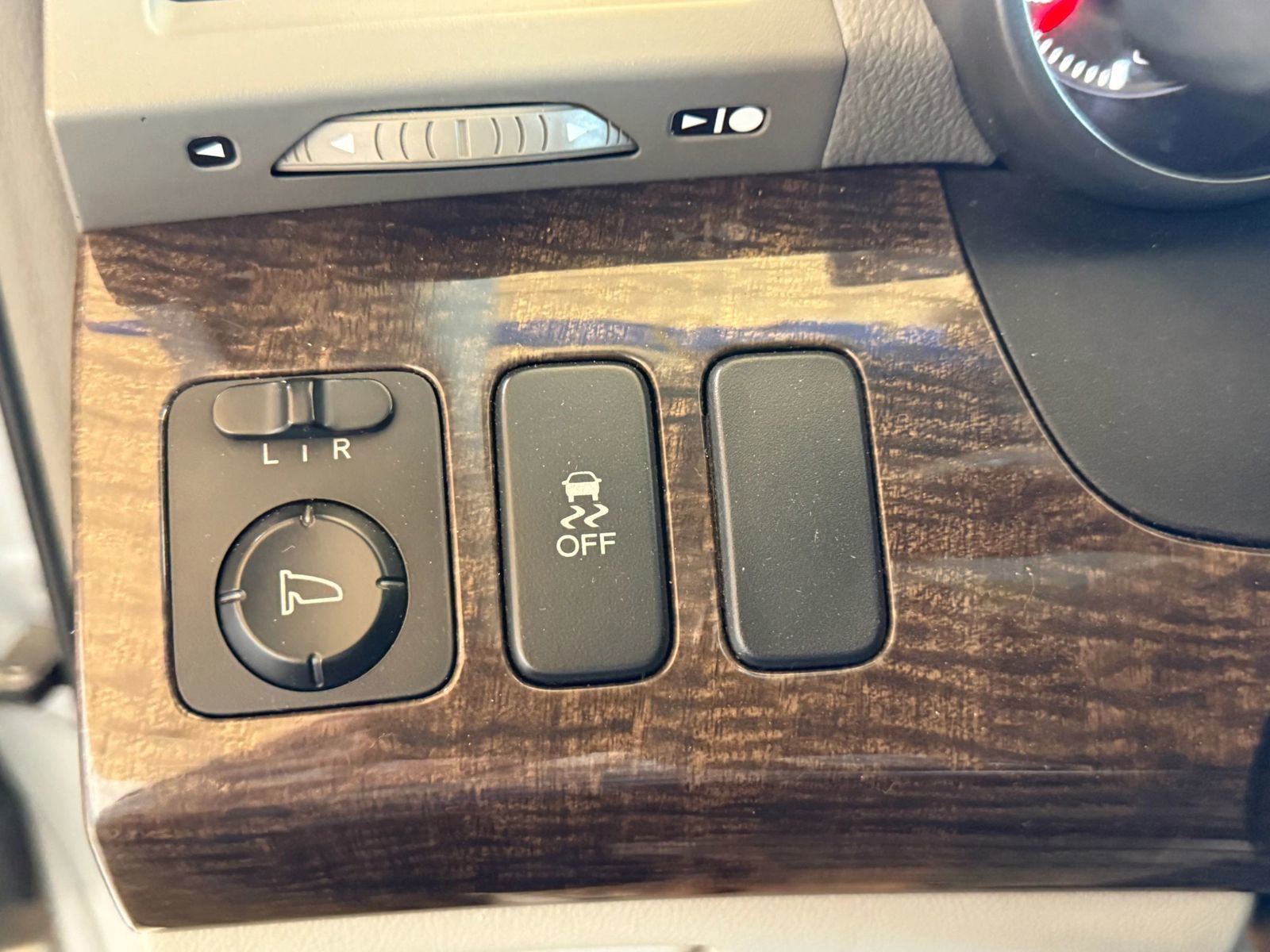 Used 2012 Acura MDX image 26