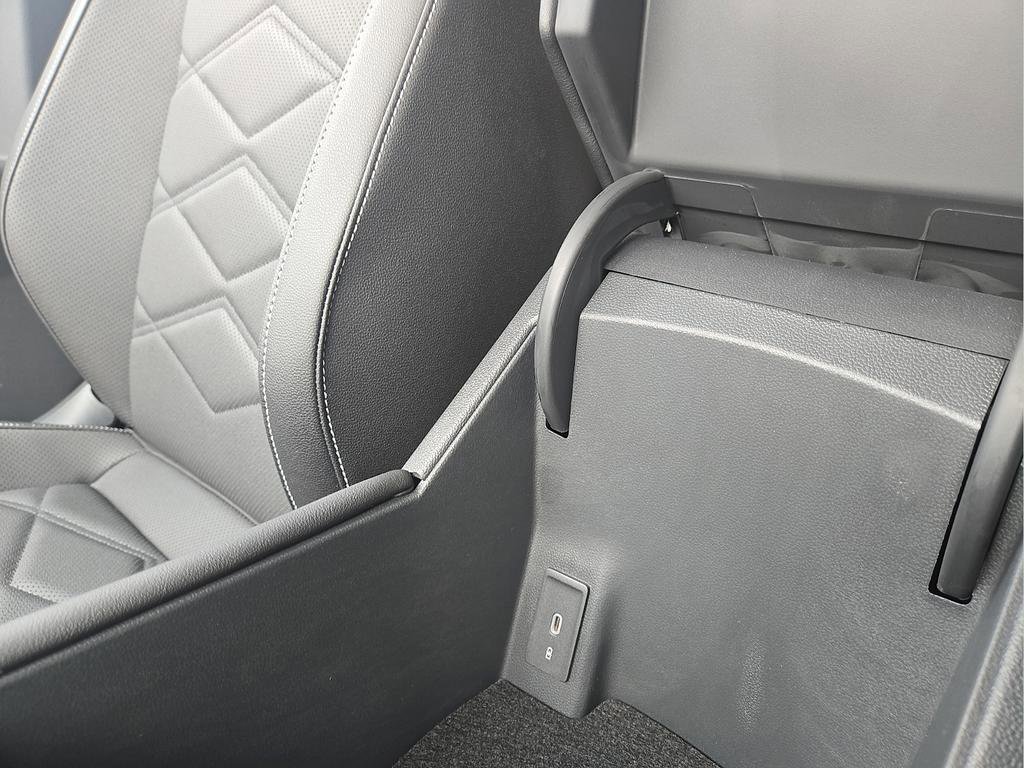 New 2026 Volkswagen Atlas SE image 20