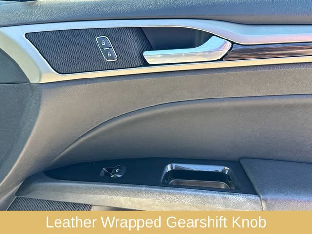 Used 2014 Ford Fusion SE w/ Equipment Group 202A image 21