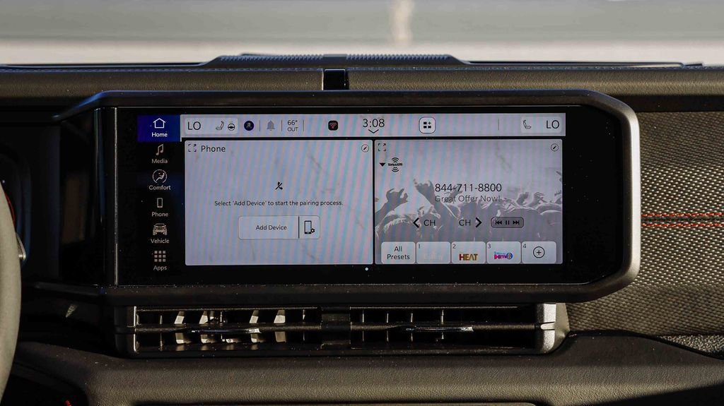 New 2026 Jeep Gladiator Rubicon w/ Steel Bumper Group image 17