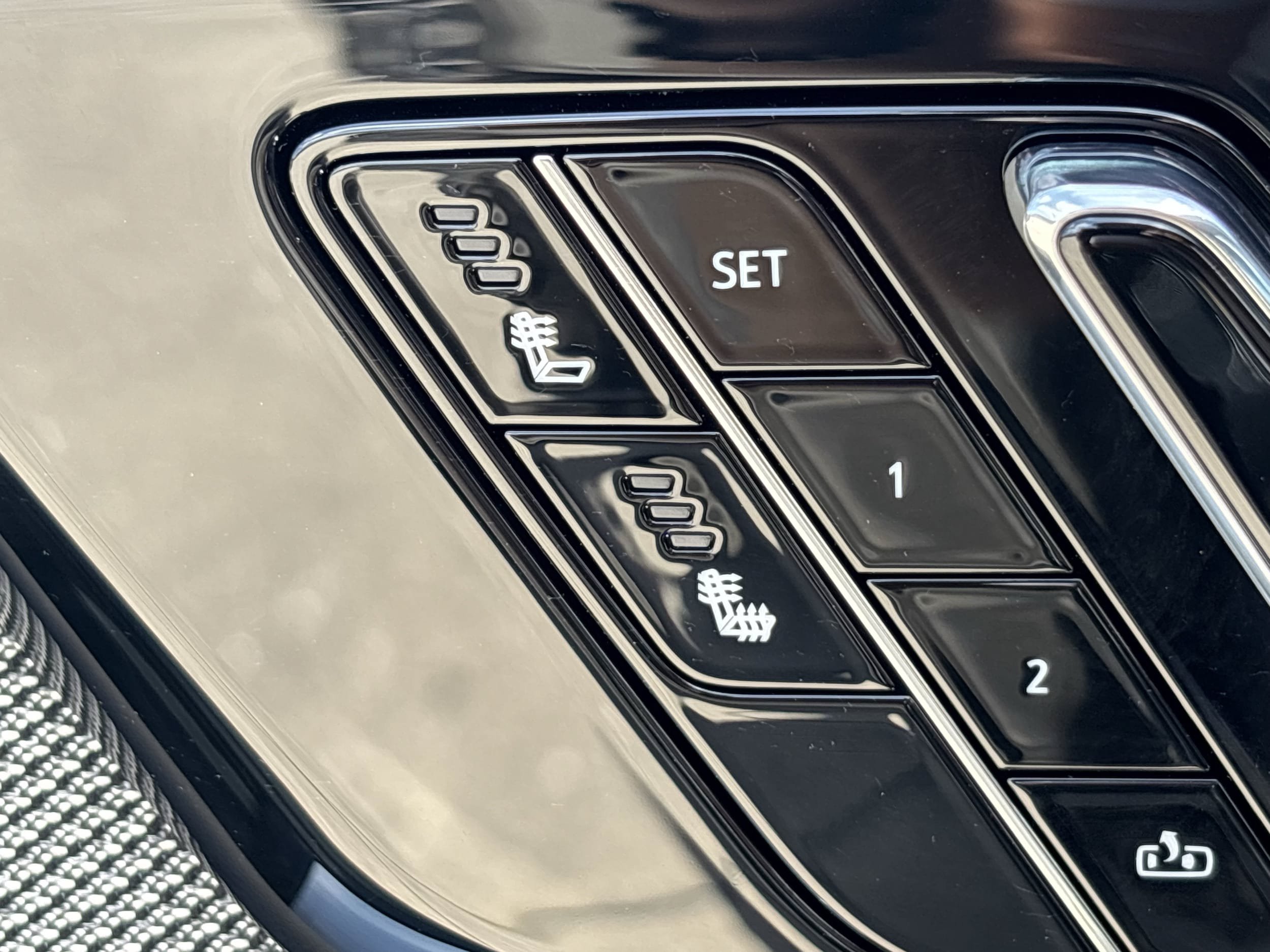 New 2026 Cadillac Optiq Sport 1 w/ LPO, Floor Liner Package RWD image 27