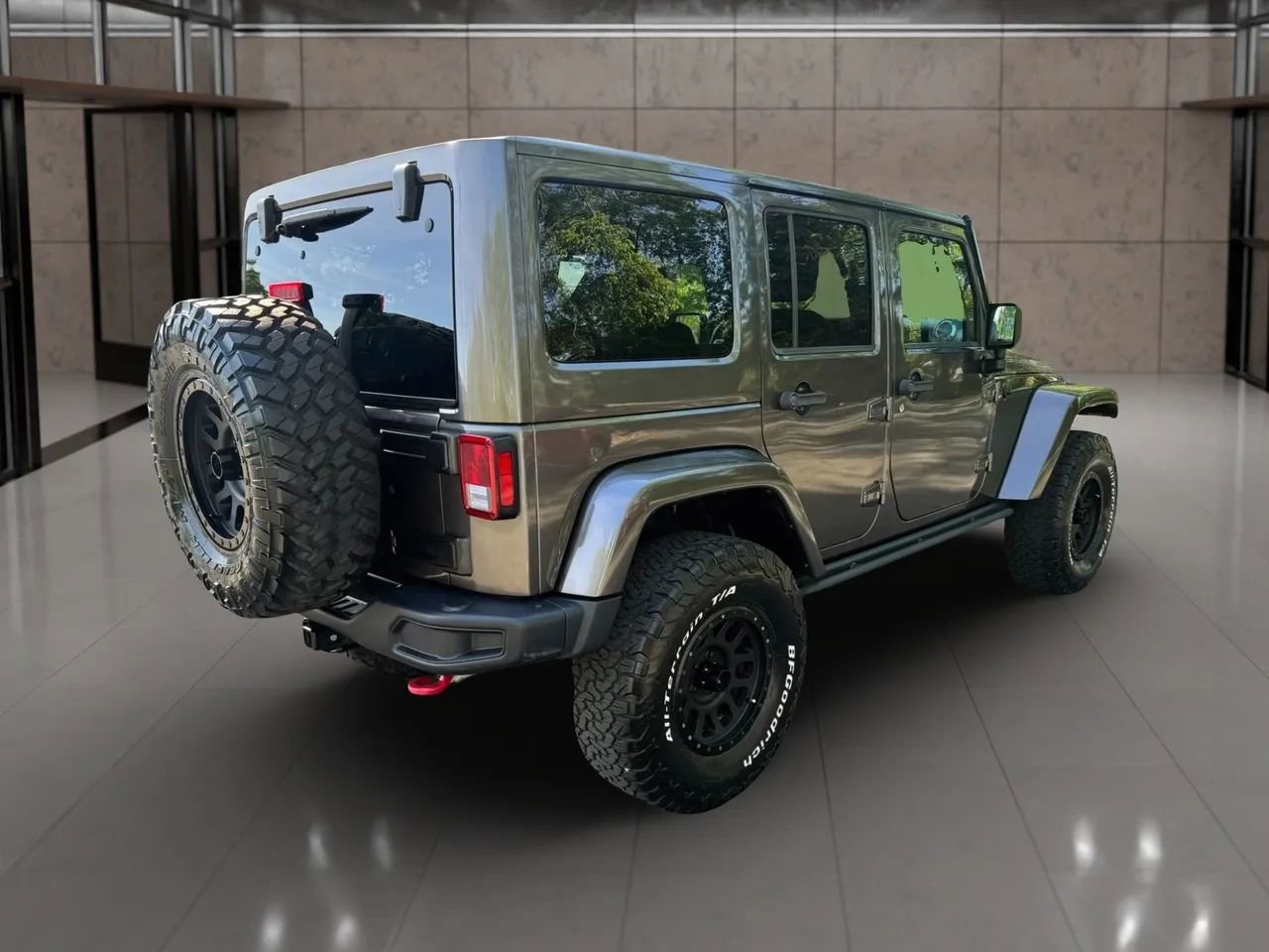 Used 2016 Jeep Wrangler Unlimited Rubicon image 6