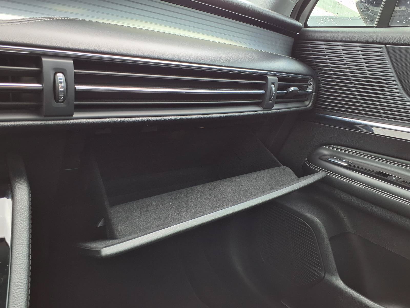 Used 2020 Lincoln Corsair FWD image 25