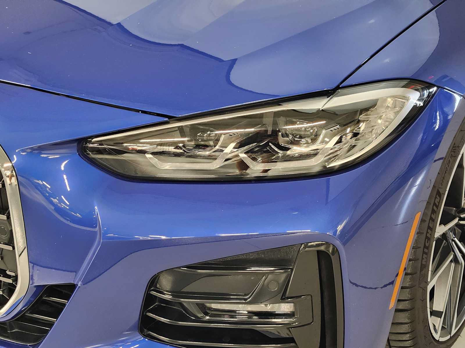 Used 2021 BMW 430i Coupe w/ M Sport Package RWD image 23