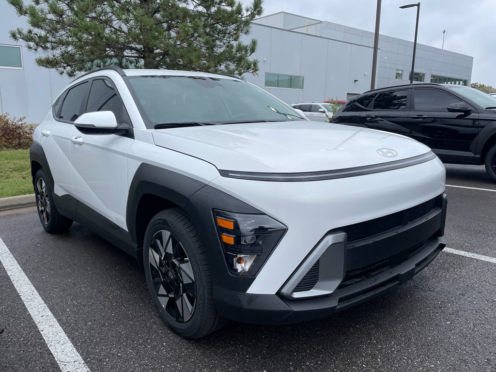 New 2025 Hyundai Kona SEL image 7