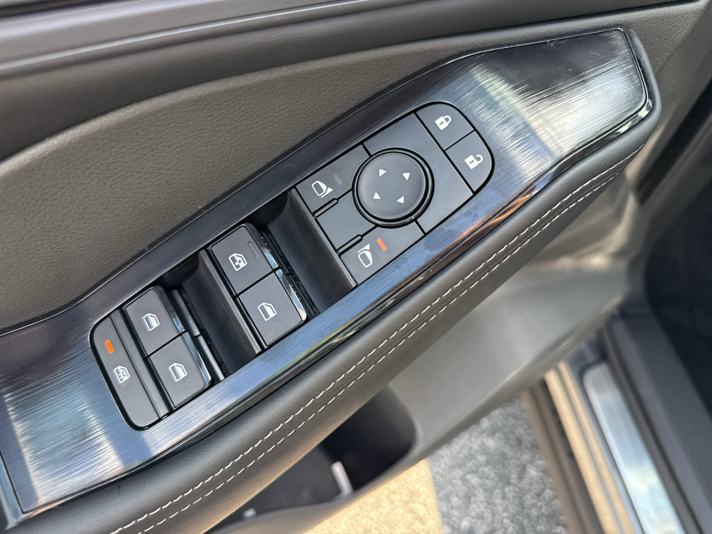 New 2026 Nissan Rogue Dark Armor AWD/4WD image 12