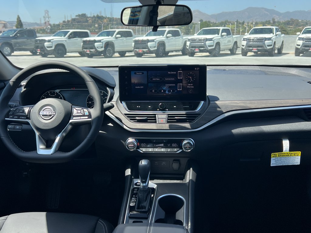 New 2026 Nissan Altima 2.5 SV FWD image 21