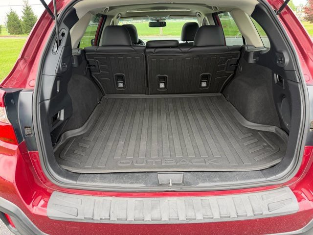 Used 2018 Subaru Outback 2.5i Limited AWD/4WD image 27