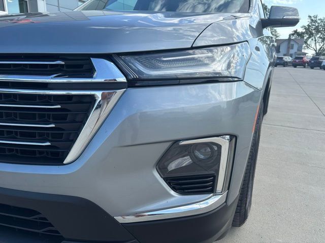 Used 2023 Chevrolet Traverse LT image 11