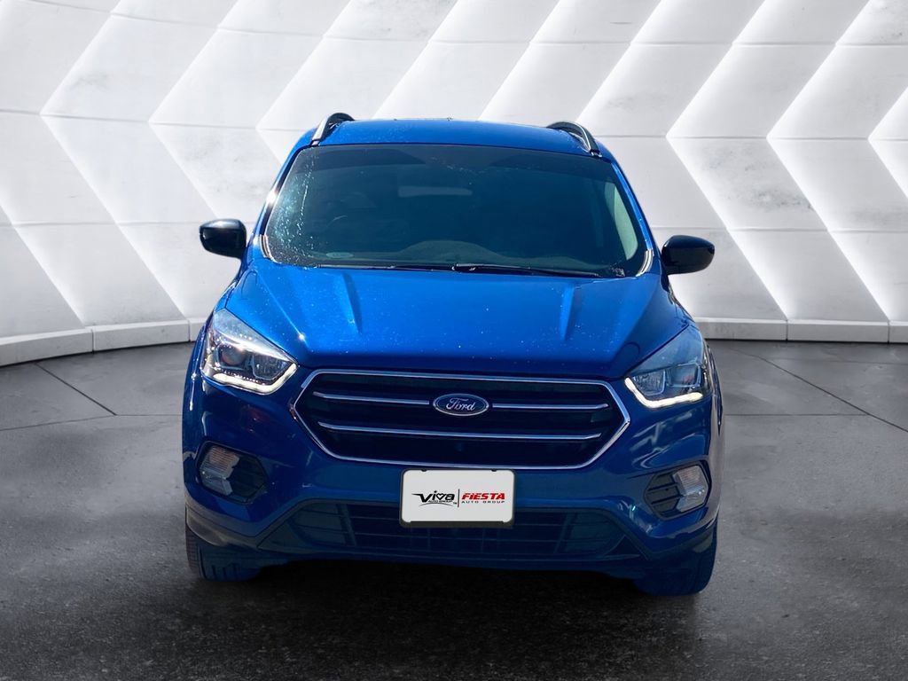 Used 2019 Ford Escape SE image 2