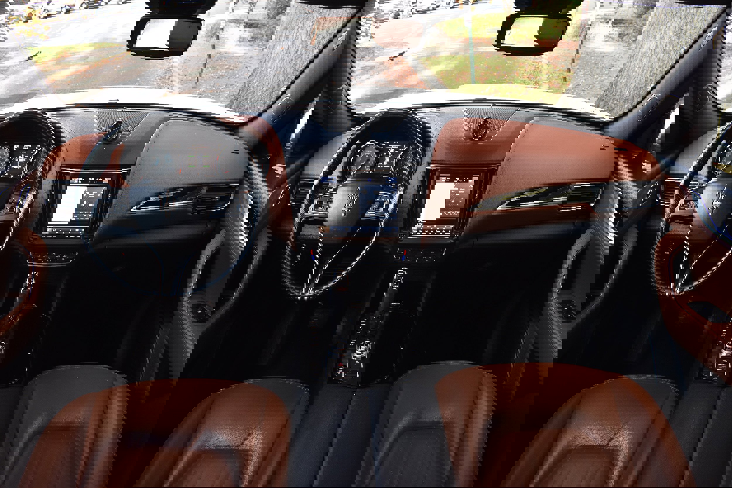 Used 2021 Maserati Levante GranSport image 29