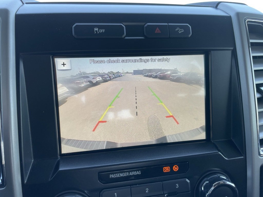 Used 2017 Ford F250 Lariat w/ Chrome Package image 20