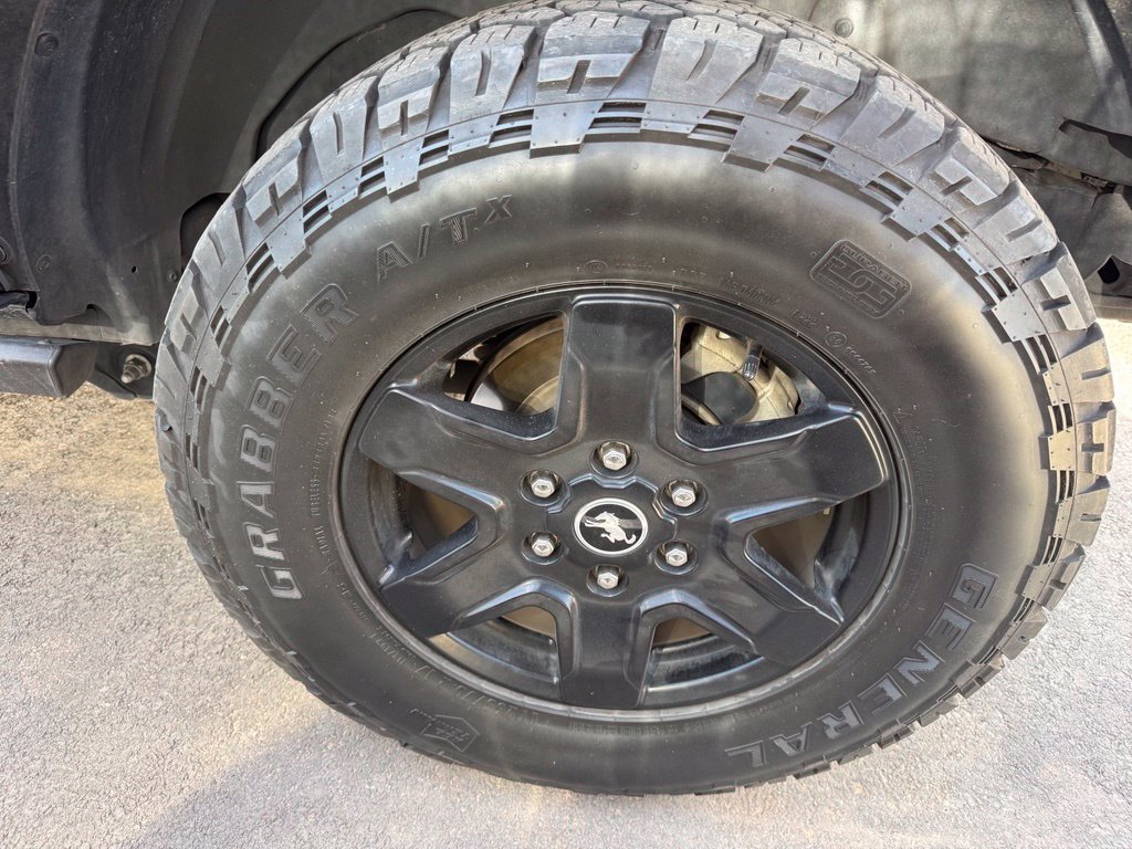Used 2022 Ford Bronco Black Diamond AWD/4WD image 5