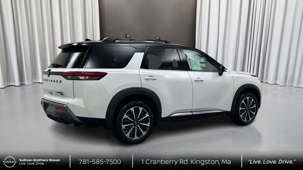 New 2026 Nissan Pathfinder Platinum w/ Cargo Package image 5