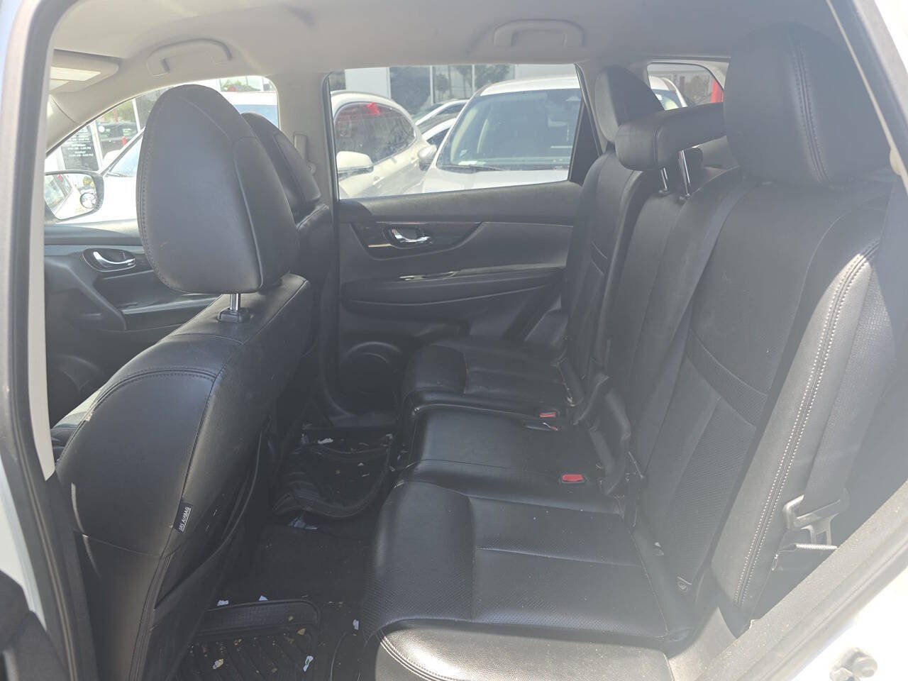 Used 2018 Nissan Rogue SL AWD/4WD image 4
