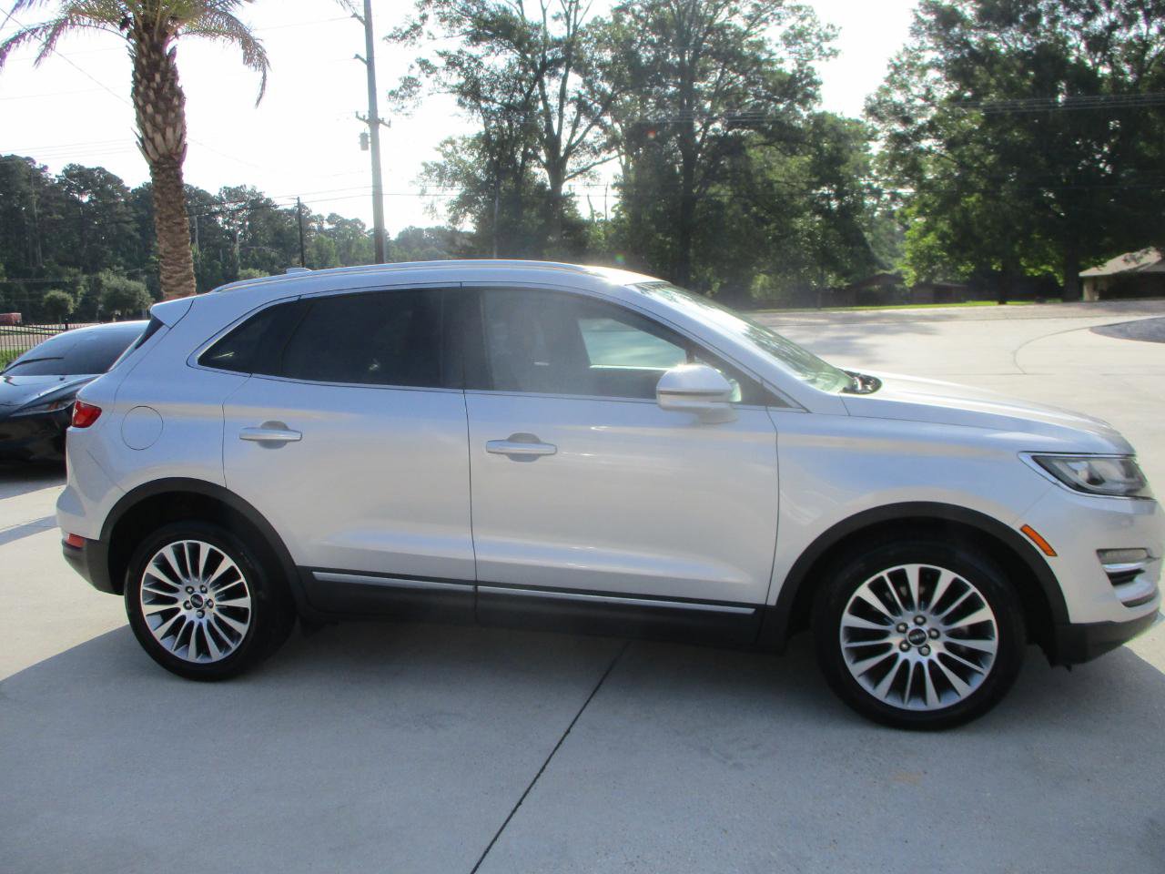 Used 2018 Lincoln MKC Reserve w/ Lincoln MKC Climate Package FWD image 10
