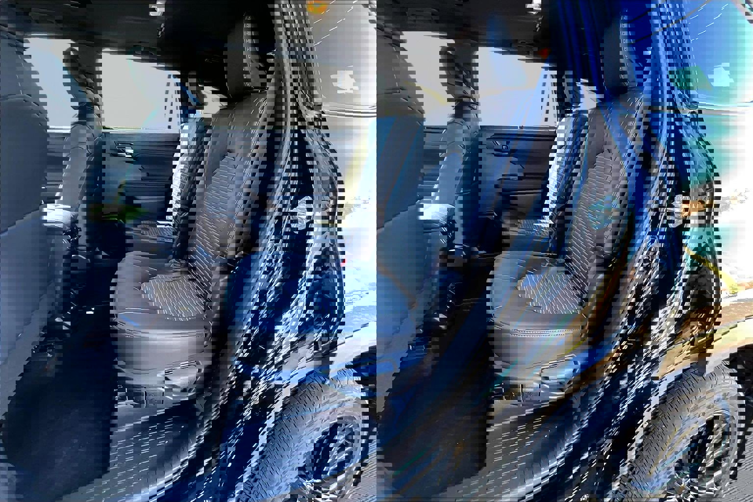 Used 2023 Toyota Highlander XSE image 23