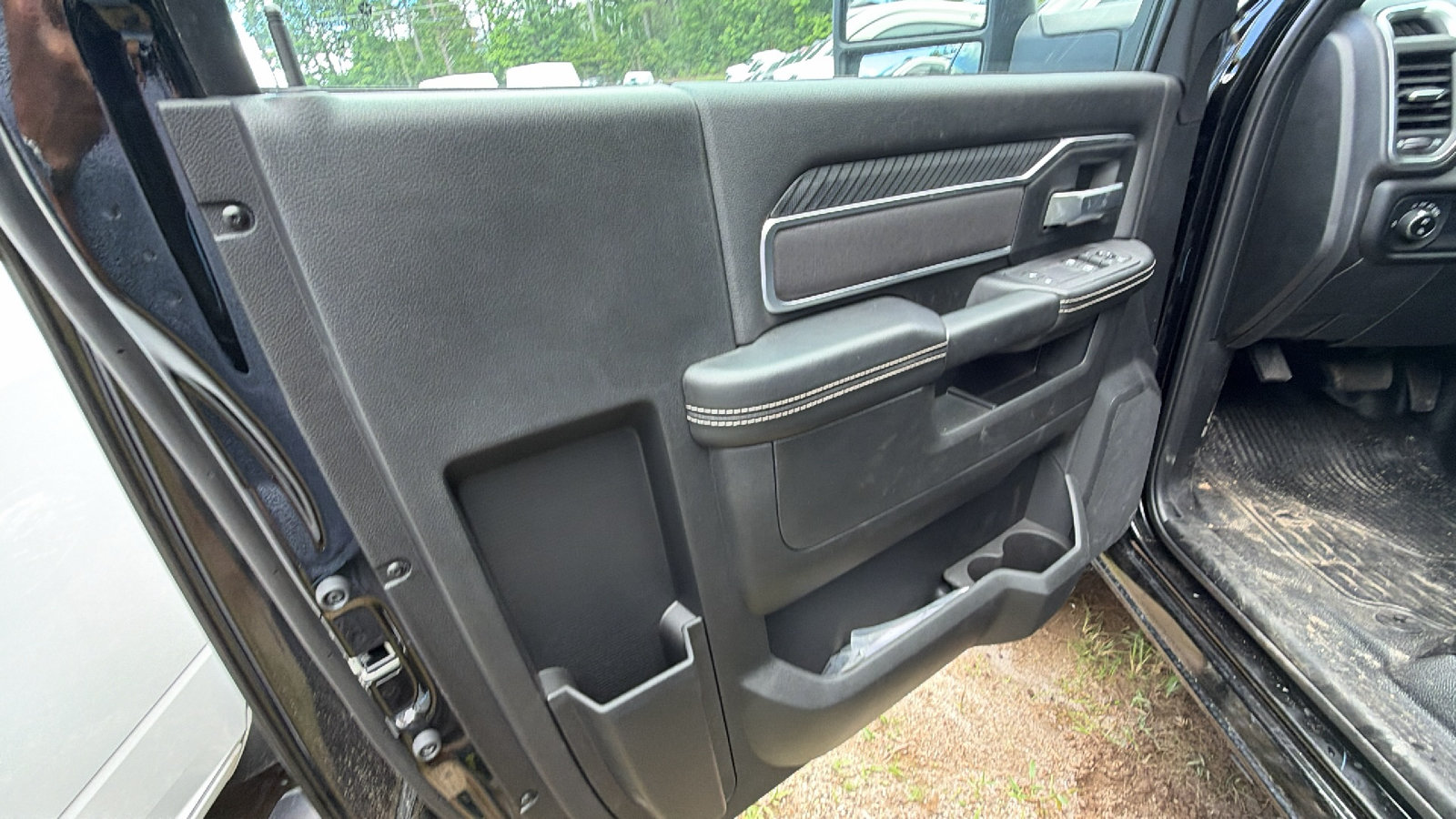 New 2025 RAM 5500 2WD Regular Cab image 16