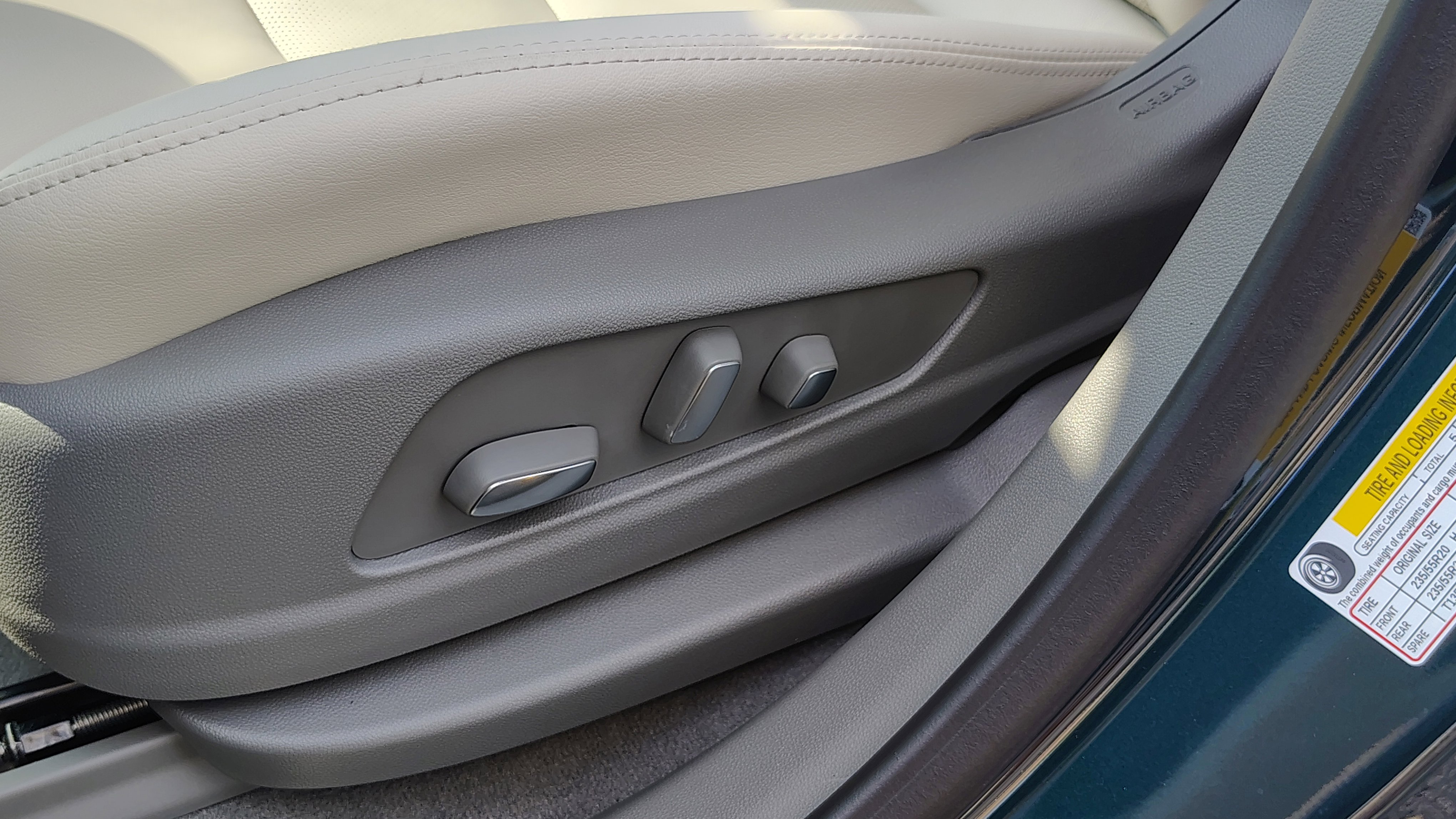 New 2025 Cadillac XT5 Premium Luxury w/ Technology Package image 15