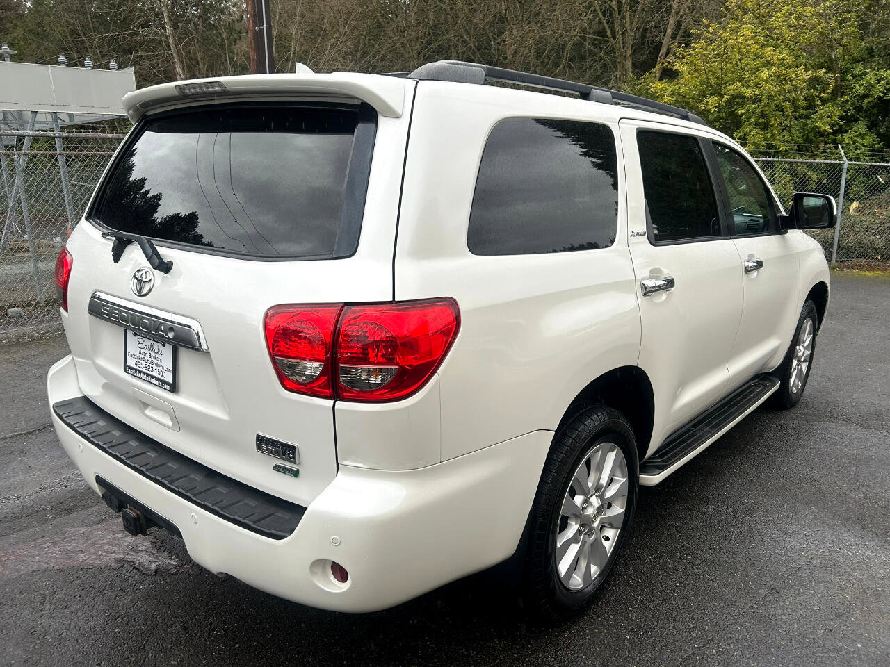 Used 2014 Toyota Sequoia Platinum image 5