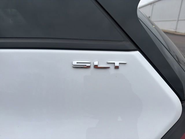 Used 2024 GMC Terrain SLT image 10