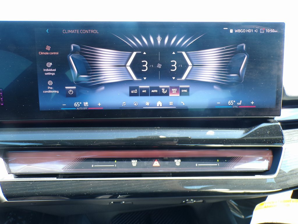Certified 2025 BMW i5 xDrive40 w/ M Sport Package image 17