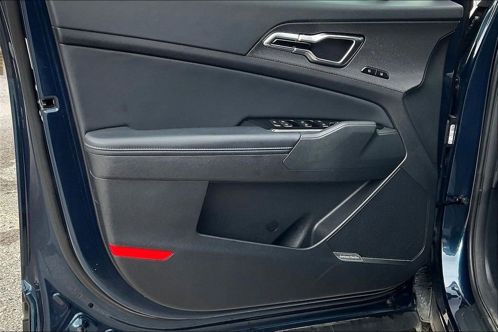 Used 2024 Kia Sportage SX Prestige image 18