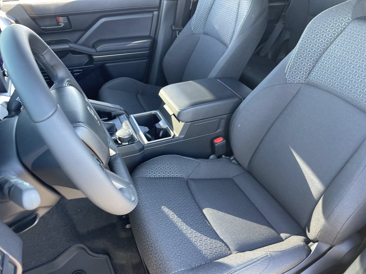 New 2026 Toyota 4Runner SR5 AWD/4WD image 18