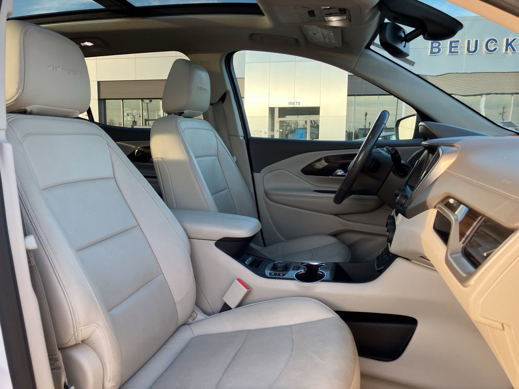 Used 2019 GMC Terrain Denali w/ Advanced Safety Package image 39