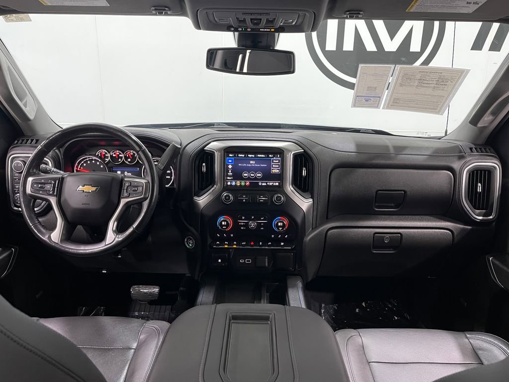Used 2020 Chevrolet Silverado 1500 LTZ w/ LTZ Premium Package image 21