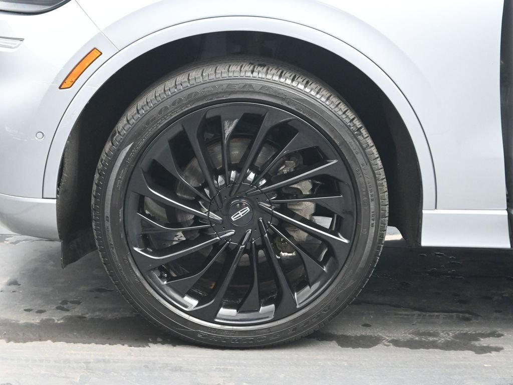Used 2023 Lincoln Aviator Reserve w/ Equipment Group 201A image 37