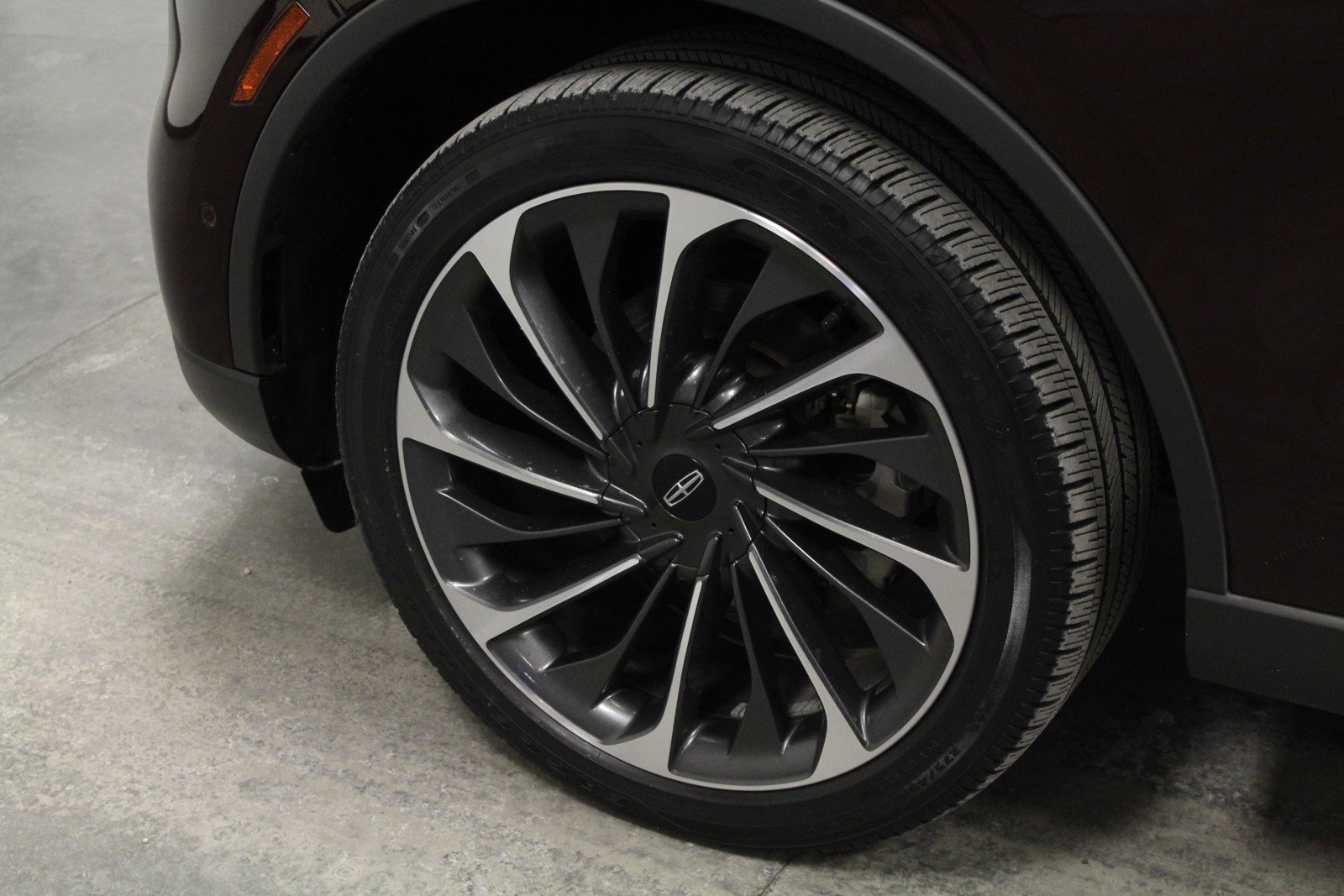 Used 2022 Lincoln Aviator Reserve w/ Equipment Group 201A image 10