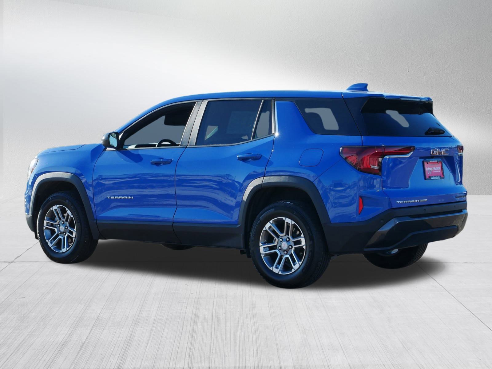 Used 2025 GMC Terrain Elevation image 5