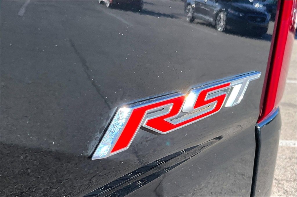 Used 2021 Chevrolet Silverado 1500 RST w/ Z71 Off-Road Package image 8