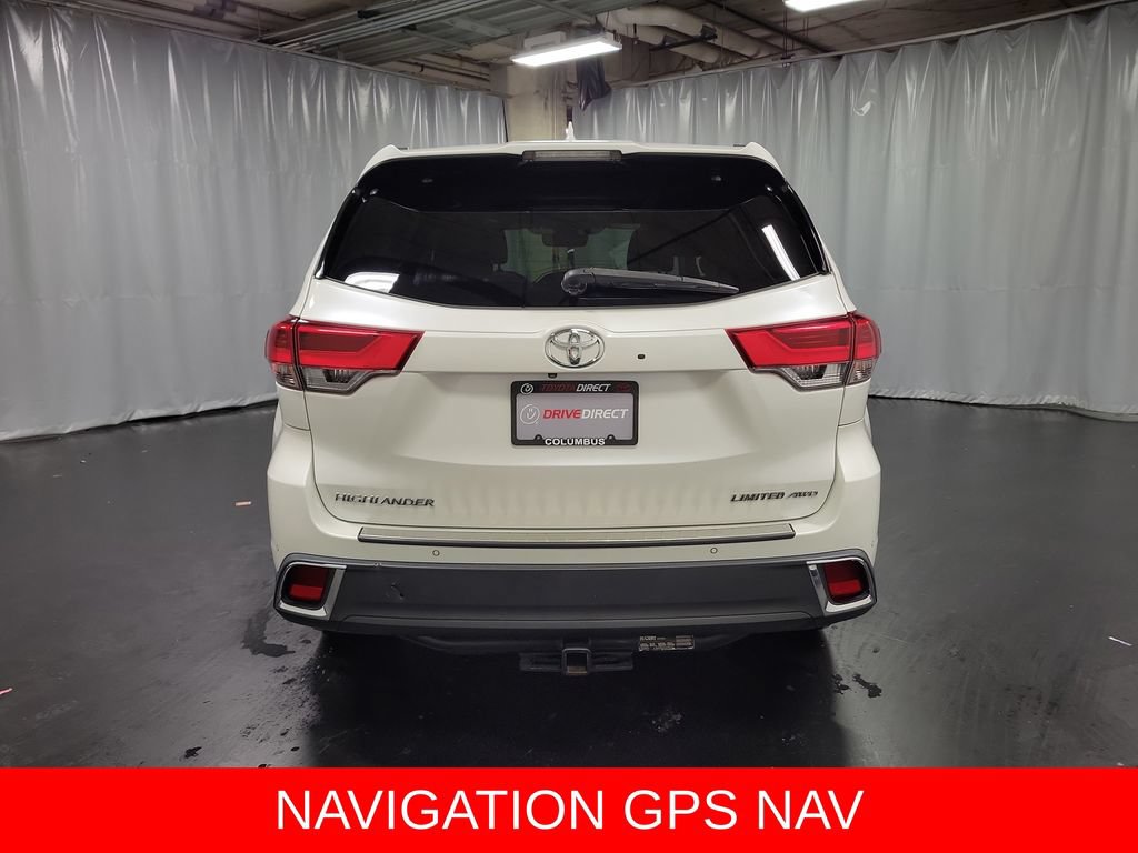 Used 2019 Toyota Highlander Limited Platinum AWD/4WD image 7