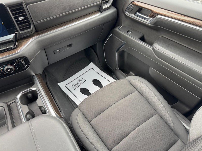 Used 2024 Chevrolet Silverado 1500 LT Trail Boss image 15