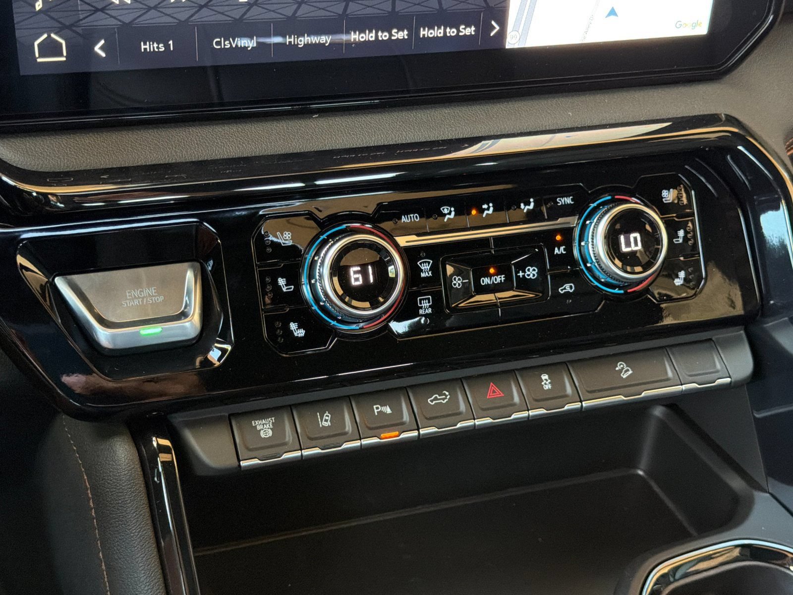 New 2026 GMC Sierra 2500 AT4 w/ AT4 Premium Plus Package AWD/4WD image 19