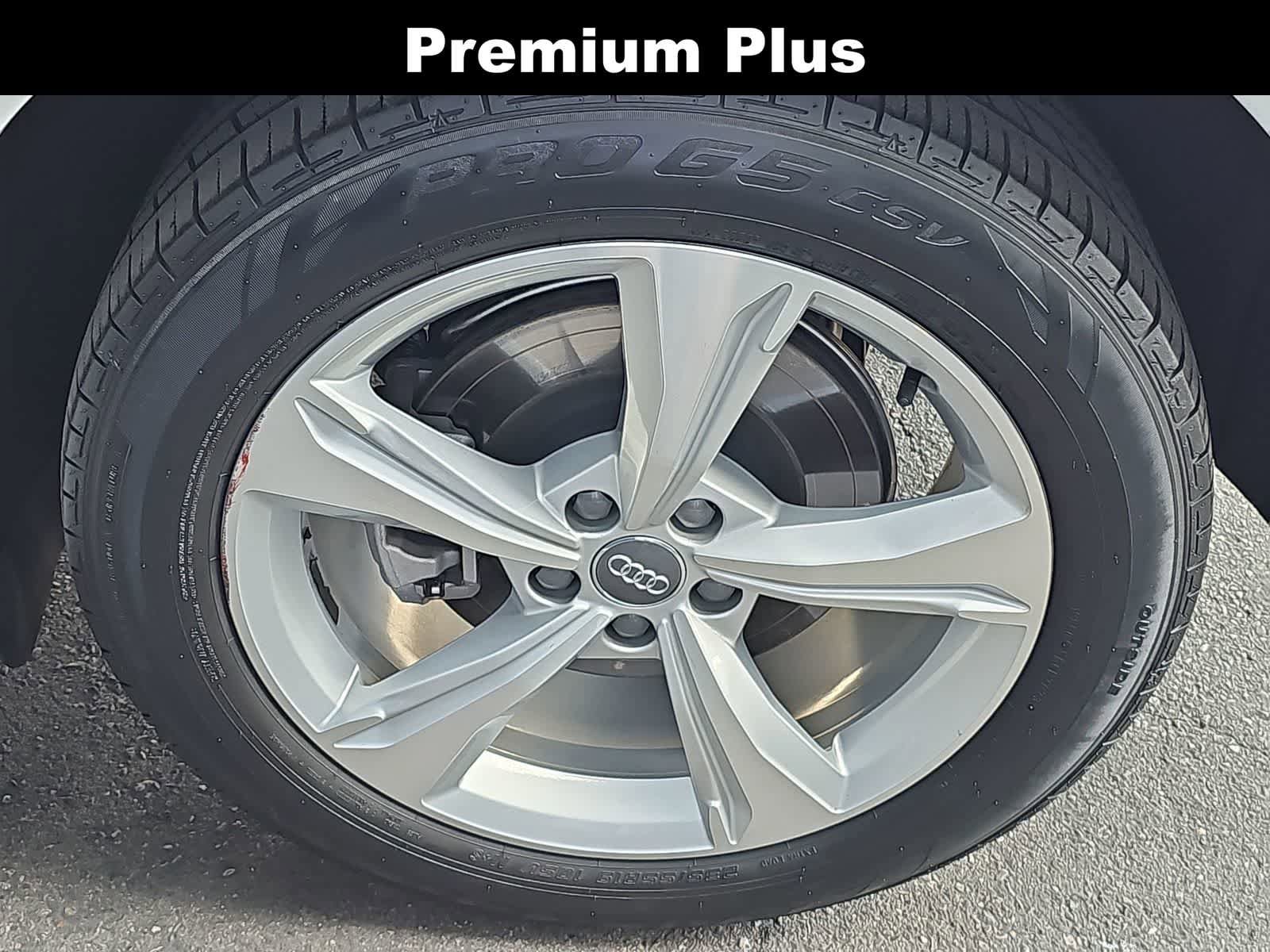 Used 2020 Audi Q5 2.0T Premium Plus w/ Premium Plus Package AWD/4WD image 12