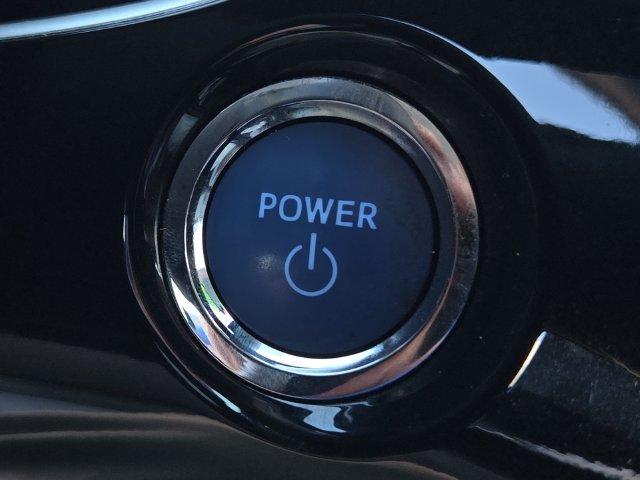 Used 2016 Toyota Prius Four Touring FWD image 23