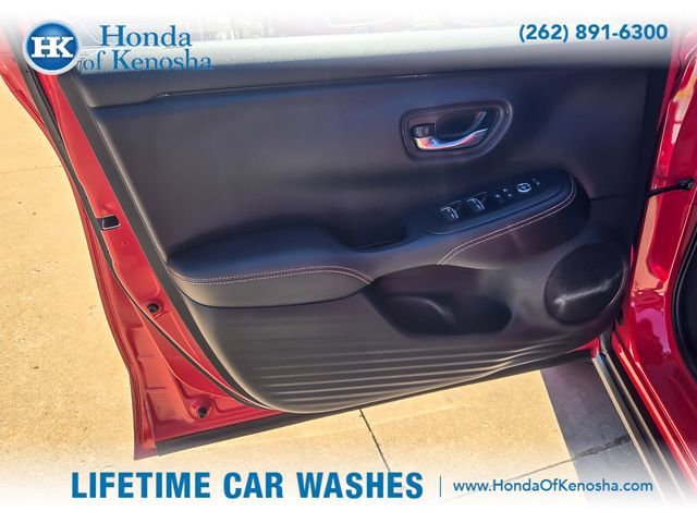 Used 2025 Honda HR-V Sport image 16