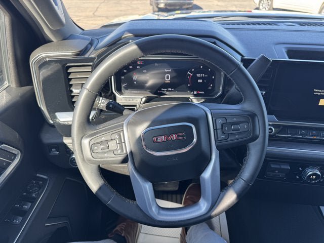 Used 2026 GMC Sierra 1500 SLT AWD/4WD image 15