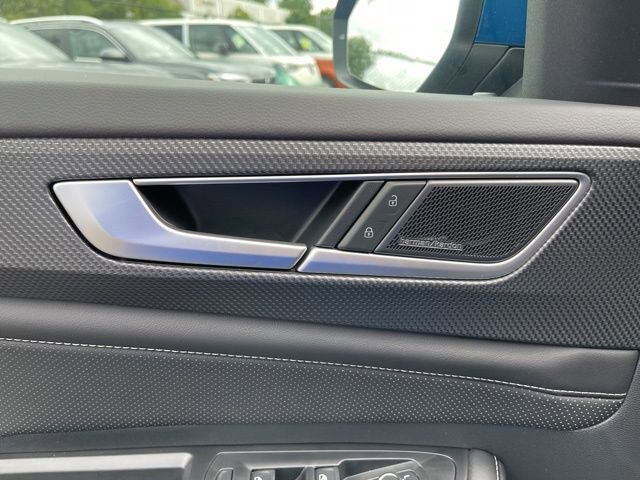 New 2025 Volkswagen Atlas Cross Sport SEL Premium R-Line image 28