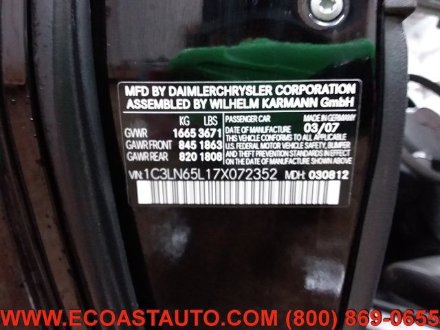 Used 2007 Chrysler Crossfire Limited RWD image 18