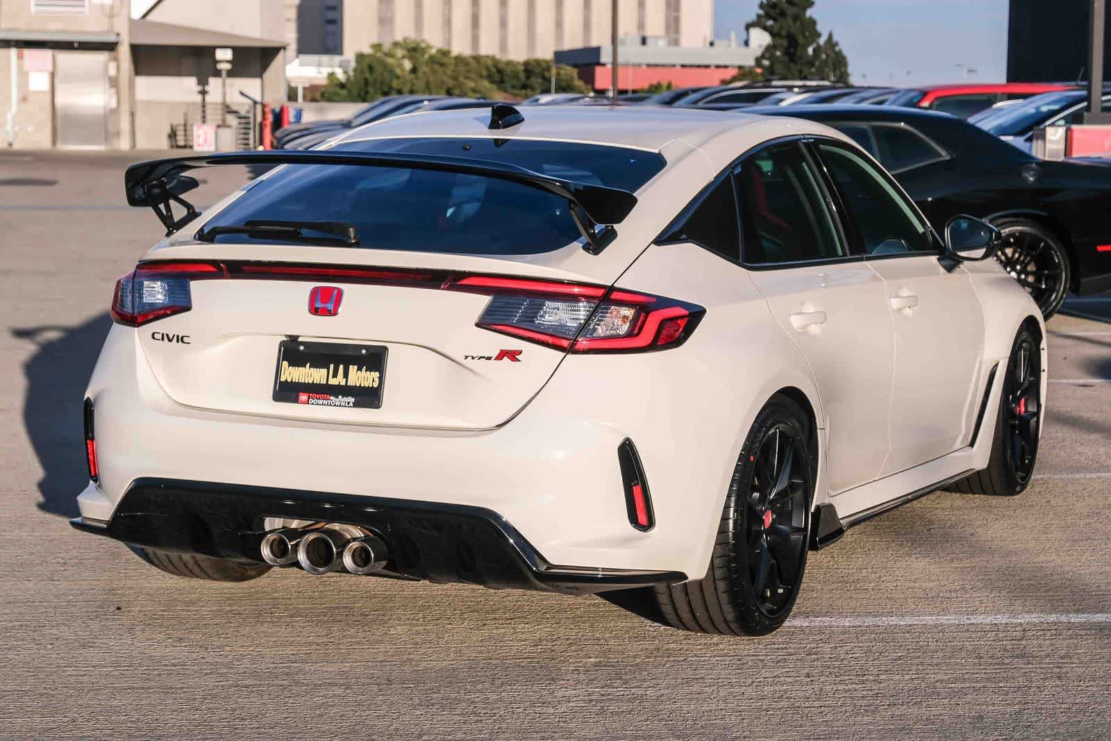 Used 2024 Honda Civic Type R image 4