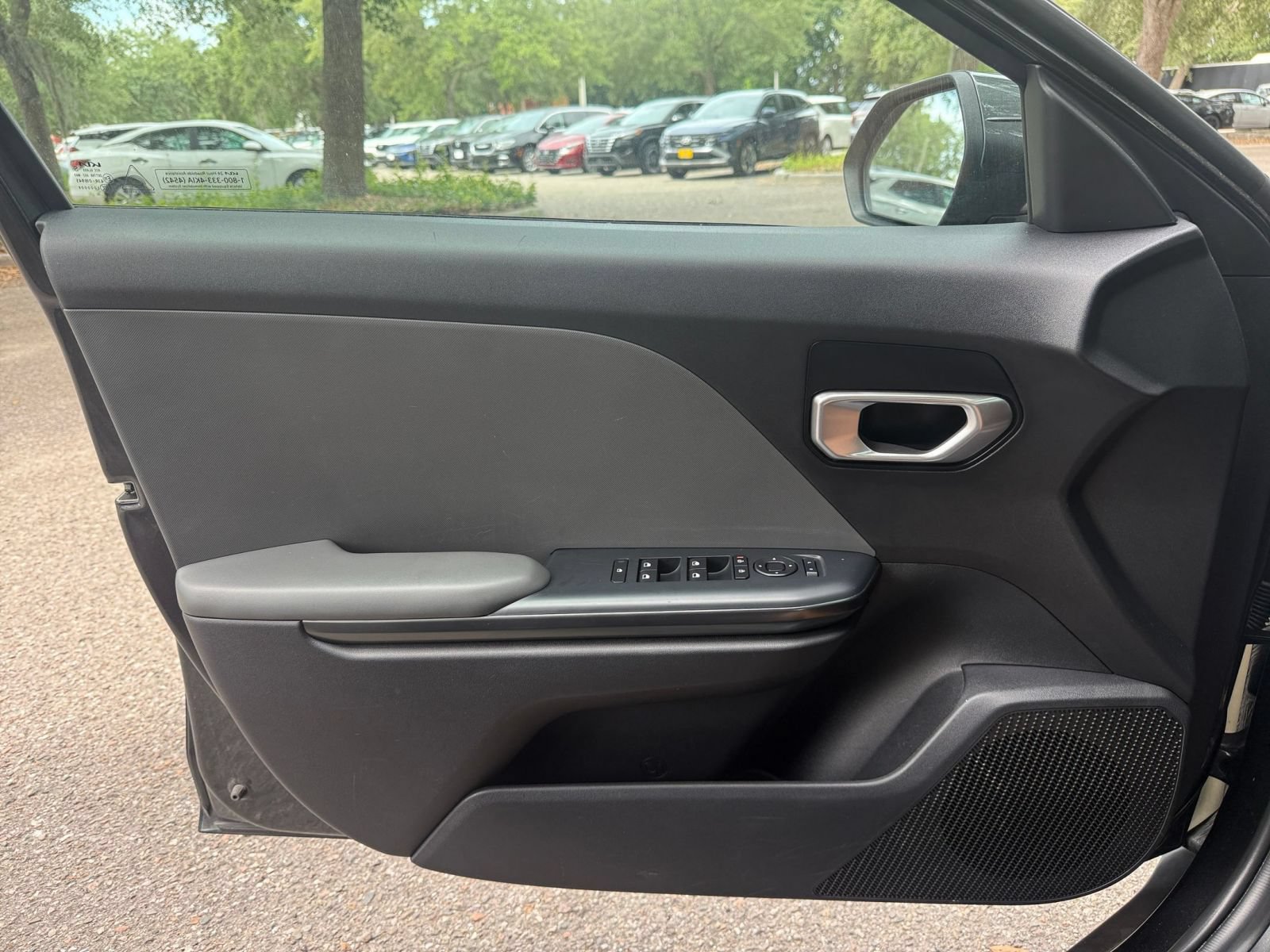 Used 2025 Kia K4 FWD image 18