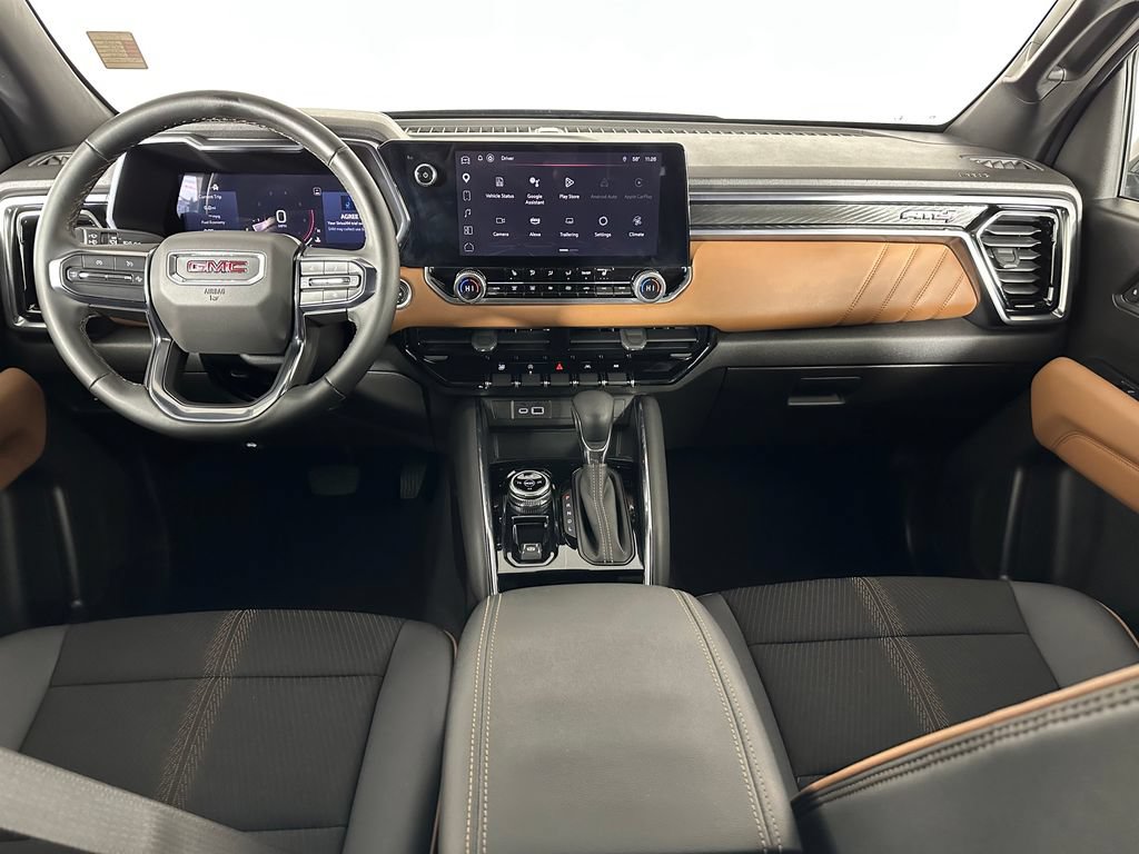 Used 2024 GMC Canyon AT4 w/ Technology Package AWD/4WD image 10